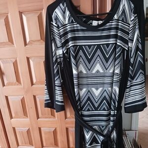 Emma & Michele Black and White Chevron Dress